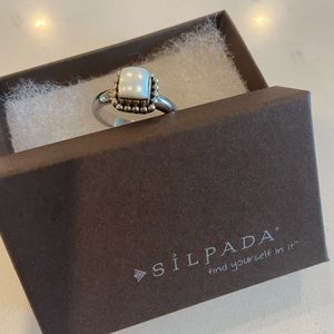 Silpada mother of pearl ring